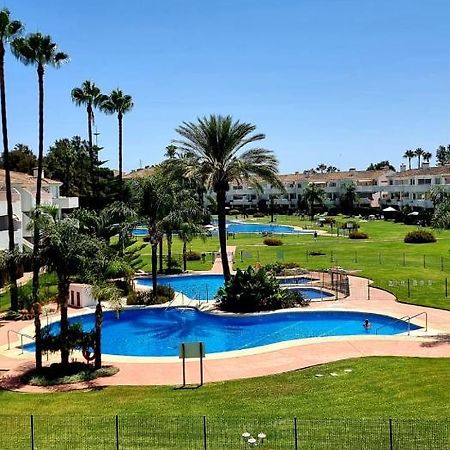 شقة Mijas Holiday فوينخيرولا المظهر الخارجي الصورة