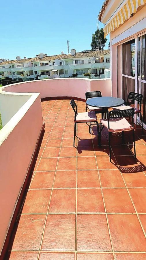 شقة Mijas Holiday فوينخيرولا المظهر الخارجي الصورة